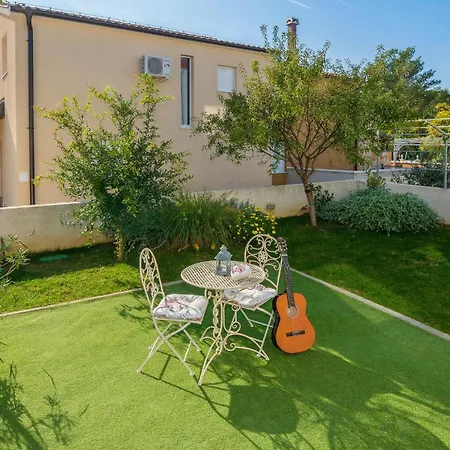 Vrsi-mulo 01 Apartman Vrsi