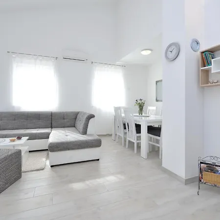 公寓 Vrsi-mulo 01 沃希